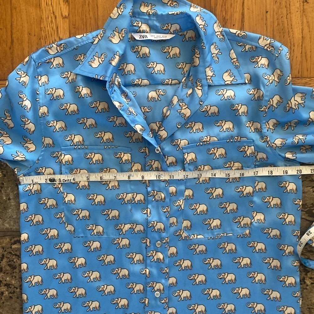 ZARA Baby Blue Elephant Print Button Down Long Sleeve Blouse Size Small - Picture 10 of 13
